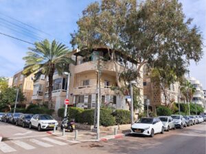 Architecture tour from Geddes to Brutalism – from Ben-Gurion Blvd. to Nordau Blvd.