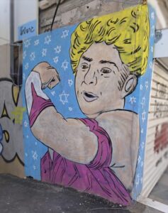 Tour de arte urbano en Kiryat HaMelacha | Entre galerías y talleres